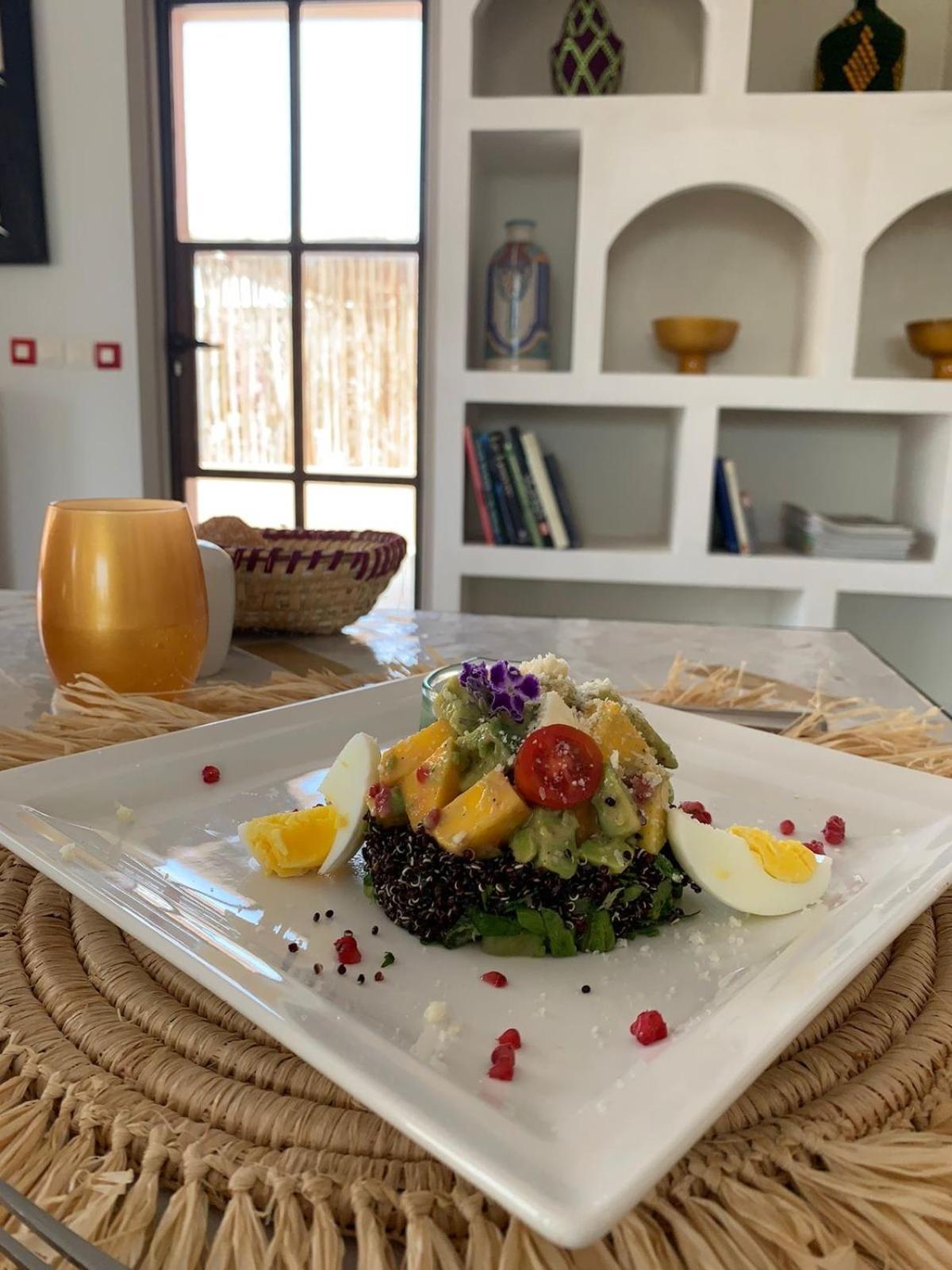 Dar Almajula Guest house *